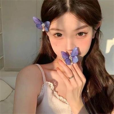 四岁小太后每天都想母慈子孝